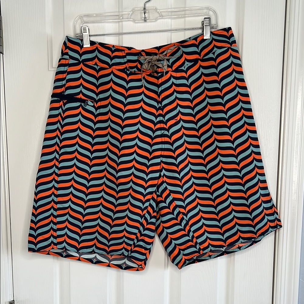 Patagonia Wavefarer Shorts 34 Board shorts Hybrid Swim Trunks